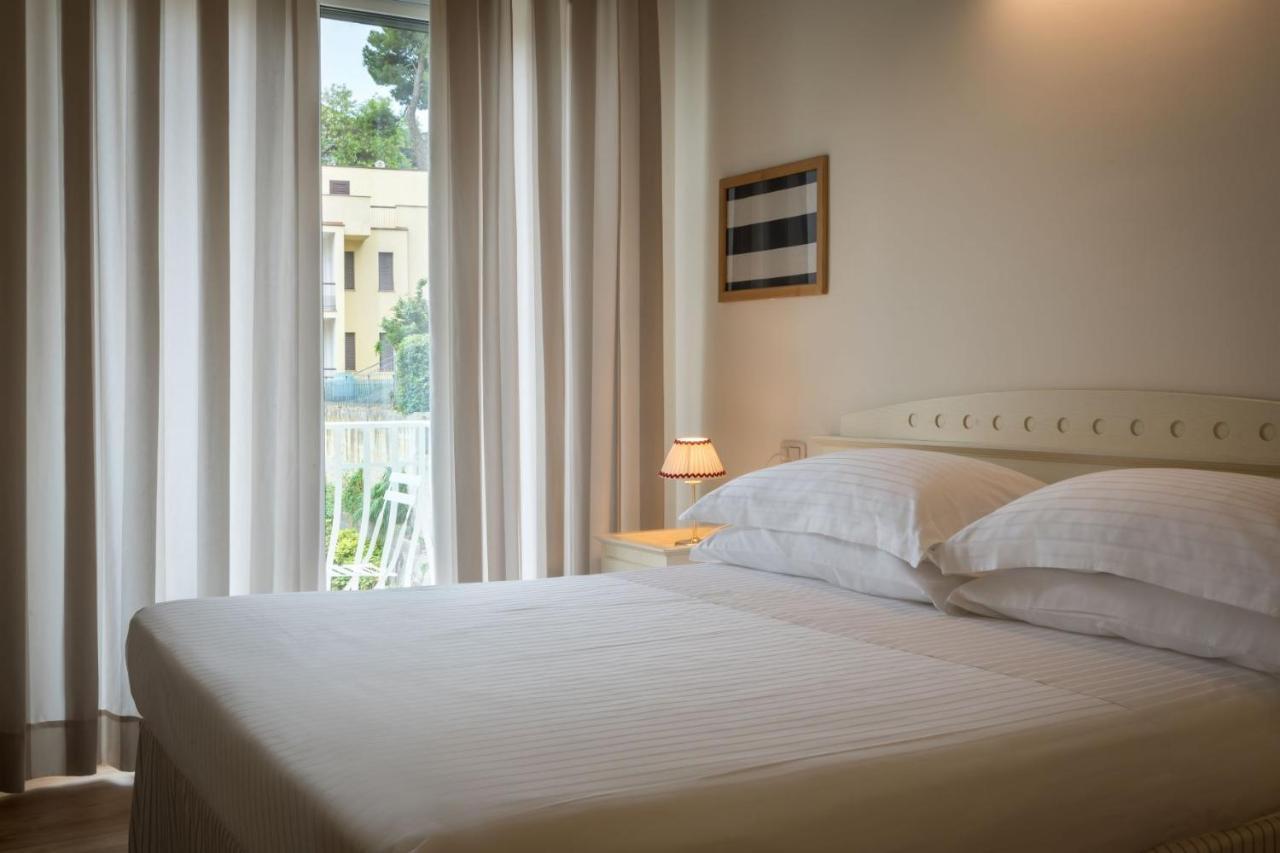 Mure Hotel Нумана Екстер'єр фото