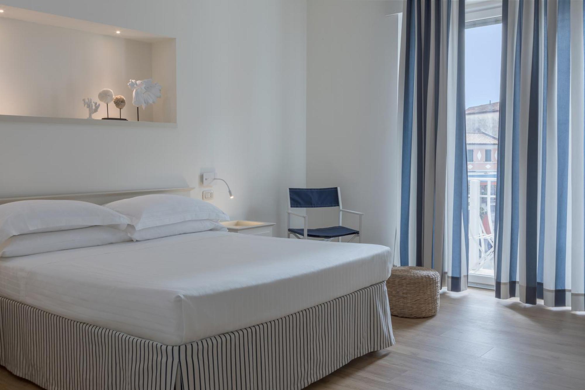 Mure Hotel Нумана Екстер'єр фото